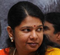 "உண்மையை மறைக்கின்றனர்" – கனிமொழி எம்.பி.