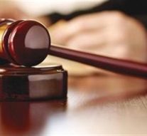 மதுரை கலெக்டரை சிறையிலடைக்க உத்தரவு!