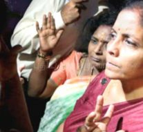 காணாமல் போனவர்களைத் தேடுவதில் காவல்படையுடன் மீனவர்களும் இணைகிறார்கள்: நிர்மலா சீதாராமன்  