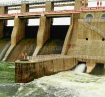 கேஆ‌ர்பி அணை முதல் மதகு உடைந்த விவகாரம்: 3 அதிகாரிகள் பணியிடை நீக்கம்