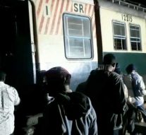 ஆவடி அருகே பயணிகள் ரயில் தடம் புரண்டு விபத்து