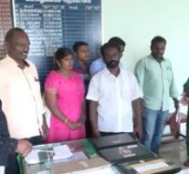 விடுப்பு எடுத்து விஏஓக்கள் போராட்டம்