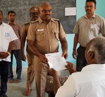 67 வயதில் 10ஆம் வகுப்பு தேர்வெழுதிய கைதி!