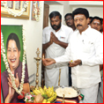 திவாகரன் Vs தினகரன் – மோதலுக்குத் தூபம் போட்ட இருவர்!