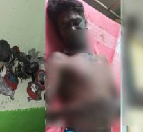 தயாரிக்கும் போது வெடித்த நாட்டு வெடிகுண்டு : இருவர் படுகாயம்