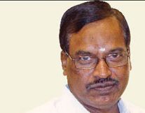 சகலகலா சுப்பிரமணியம்! – முதல்வரின் சம்பந்தி வளர்ந்த கதை