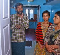 தினேஷ் தற்கொலை ஏன்? – காரணம் தெரியாமல் கண்ணீர் விடும் குடும்பம்!