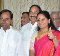 தெலுங்கானா முதல்வரின் மகள் களமிறங்கிய தொகுதியில் வாக்குச்சீட்டு முறை
