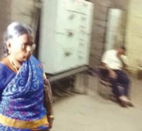 தபால் வாக்குகளை மாற்ற சதியா? – மதுரையில் அத்துமீறிய அதிகாரிகள்