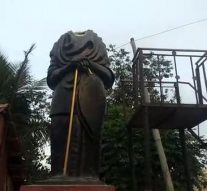 அறந்தாங்கி அருகே பெரியார் சிலை உடைப்பு