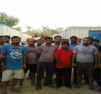 உண்ண உணவின்றி வளைகுடா நாடுகளில் சிக்கத்தவிக்கும் தமிழக இளைஞர்கள்.. மீட்க அரசுக்கு கோரிக்கை