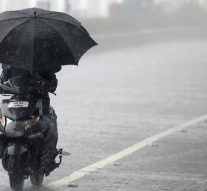 தமிழ்நாட்டில் அடுத்த 4 நாட்களுக்கு மிதமான மழை: வானிலை ஆய்வு மையம் தகவல்