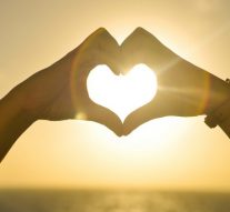 கள்ளக்காதலன் தற்கொலை செய்த சோகத்தில் காதலியும்  தற்கொலை!