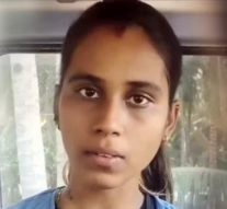 கோவையில் ஆயுதங்களுடன் மிரட்டல் வீடியோ வெளியிட்ட இளம்பெண் கைது