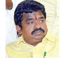 ஸ்ரீவில்லி. | தொழிலதிபரை கடத்திய வழக்கில் முன்னாள் அதிமுக எம்எல்ஏ உட்பட 4 பேரின் முன்ஜாமீன் மனு தள்ளுபடி