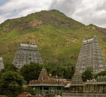 திருவண்ணாமலை மகாதீப பாதையில் மண் சரிவு: ஆய்வுக்கு பின்னர் தான் பக்தர்களுக்கு அனுமதி..!