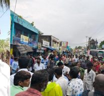 ராமேசுவரத்தில் மீனவர் கொலை: உறவினர்கள் சாலை மறியல்
