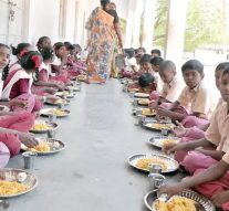 காலை சிற்றுண்டி திட்டத்தின் 'டெண்டர்' மறுபரிசீலனை? மேயர் பிரியா ஆலோசனை..!