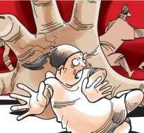 கிருஷ்ணகிரி அருகே பள்ளி மாணவிக்கு பாலியல் வன்கொடுமை – போக்சோவில் 3 ஆசிரியர்கள் கைது