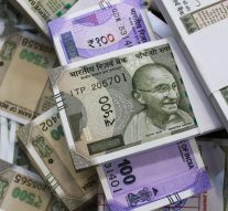 கரூரில் ரூ.1.25 லட்சத்தை மறைத்த 8 போலீஸார் மீது டிஐஜி நடவடிக்கை
