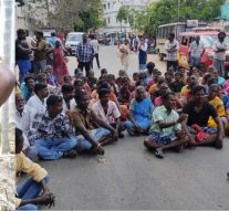 மதுரை அருகே எரிந்த நிலையில் தனிப்படை காவலர் சடலம் மீட்பு? – உறுதி செய்த உறவினர்கள், திணறும் போலீஸ்