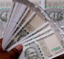 இந்திய ரூபாயின் மதிப்பு மீண்டும் உயர்வு.. என்ன காரணம்?