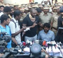 அரசியலுக்கு வரத் தயார்!- லாரன்ஸ் அதிரடி