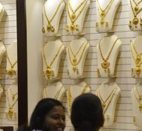 கோவை, பொள்ளாச்சி நகை கடைகளில் தொடர் சோதனை: ரூ.6.53 கோடி ஜிஎஸ்டி வரி ஏய்ப்பு – ஒருவர் கைது