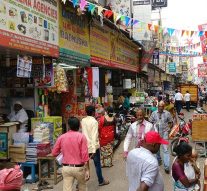 தமிழ் பெயர் பலகை இல்லா கடைகள்! உரிமத்தை ரத்து செய்ய முடிவு? – சென்னை மாநகராட்சி அதிரடி!